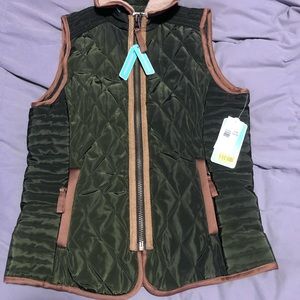 Copper Key vest NWT